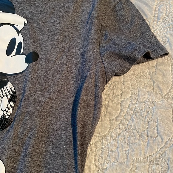 Santa Mickey Short Sleeve Shirt - Picture 7 of 10